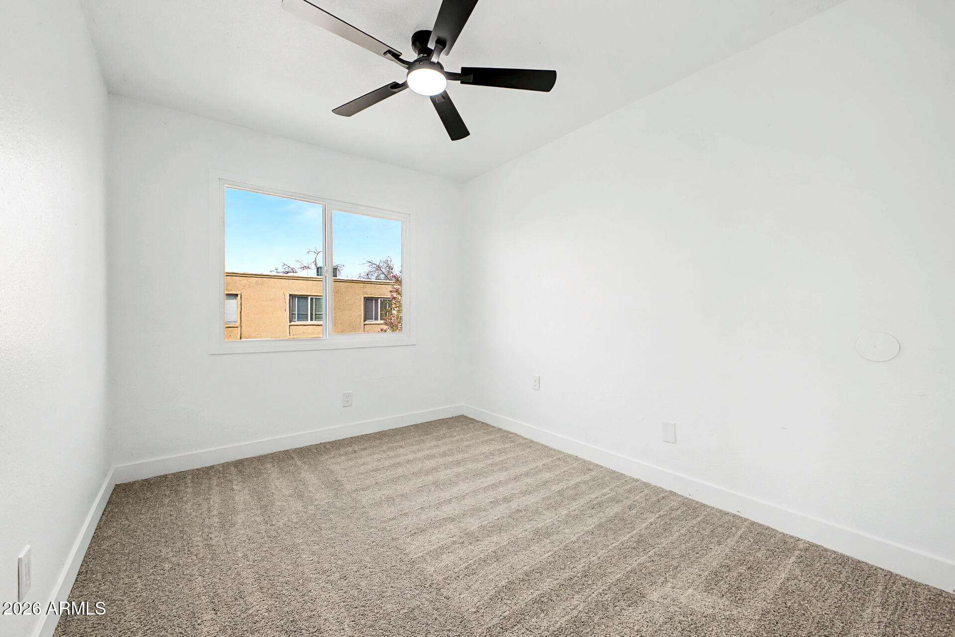 948 South Alma School Road, Unit 8 Mesa, AZ 85210 - Photo 12 of 29 13 - Alma School