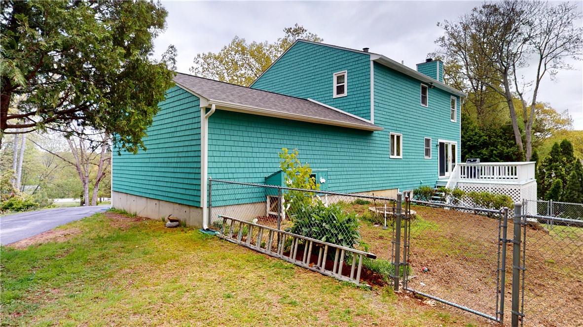 22 Ridgewood Drive Scituate, RI 02857 - Photo 3 of 49