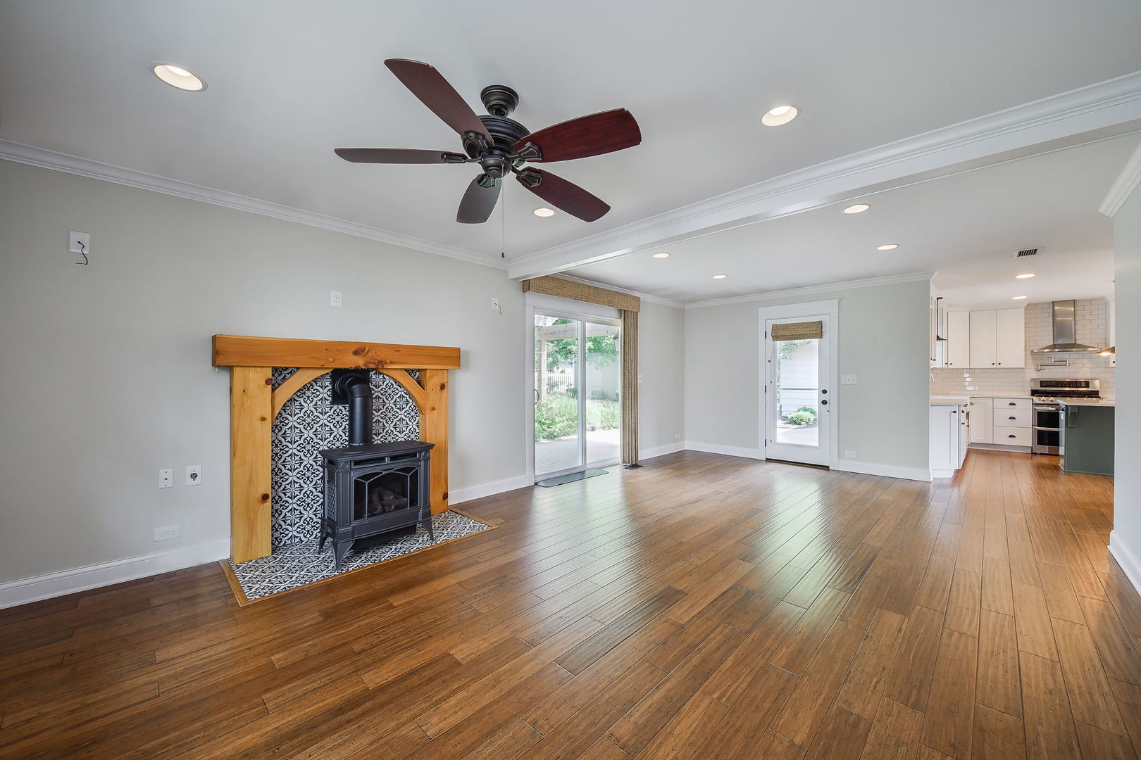 1845 Howard Street Wheaton, IL 60187 - Photo 11 of 29 a view of empty room with wooden floor and a window
