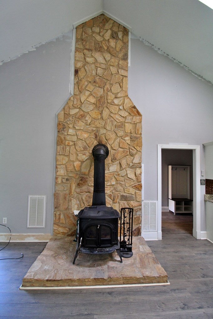 1328 Heights School Road Pamplin, VA 23958 - Photo 11 of 41 Gallery Image 11