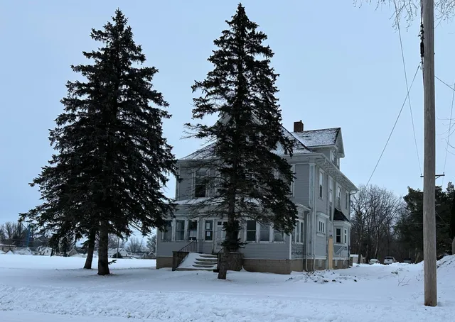 $74,900 | 501 Forest Street, Kenyon, MN 55946