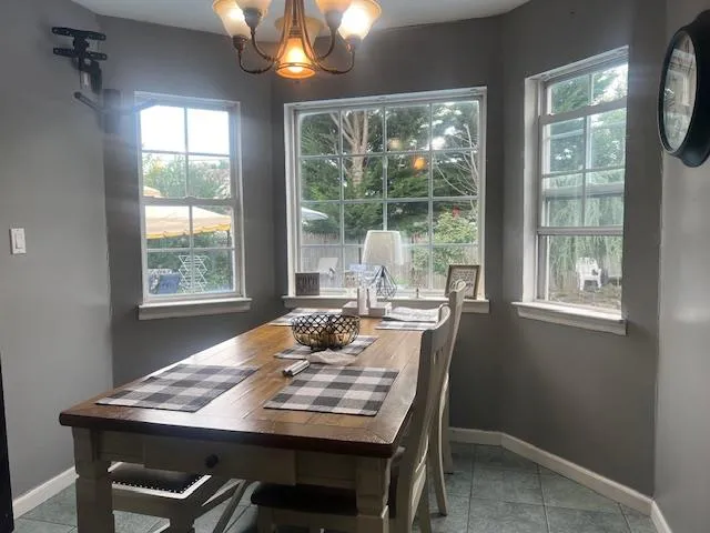 $1,100,000 | 121a West Avenue, Hicksville, NY 11801