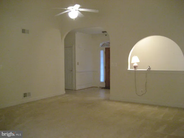 a view of a livingroom with window