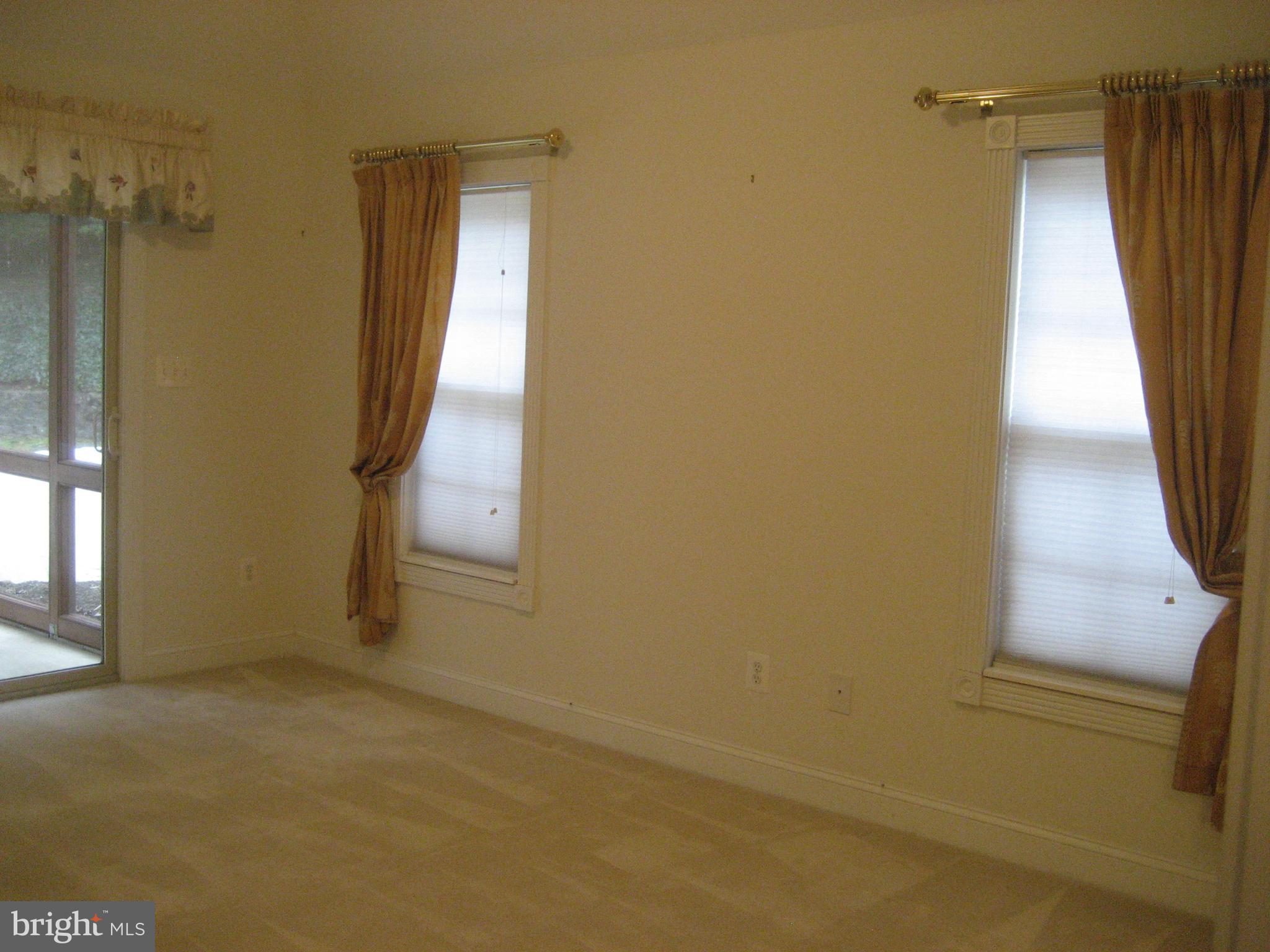 180 Carriage Chase Circle Warrenton, VA 20186 - Photo 8 of 22 a view of an empty room