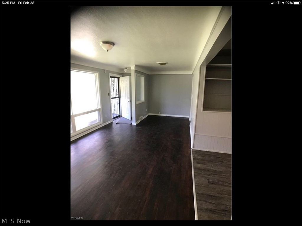 378 Greenvale Road South Euclid, OH 44121 - Photo 11 of 16