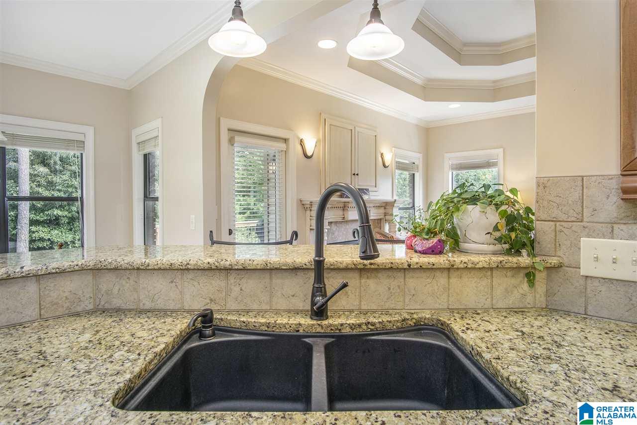 253 Thoroughbred Lane Alabaster, AL 35007 - Photo 10 of 38