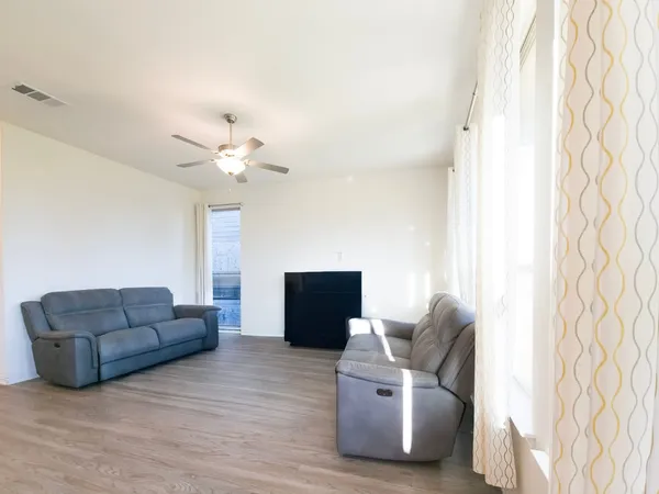 $2,699 | 627 Pheasant Hill Lane, Georgetown, TX 78628