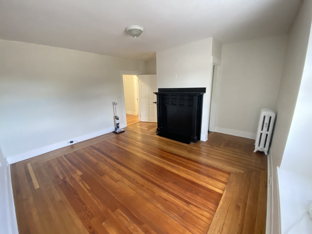 15 Linden Place, Unit 2 Dedham, MA 02026 - Photo 4 of 12
