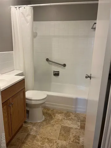 $2,195 | 1119 Port Diane Drive, St. Louis, MO 63146