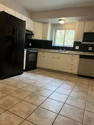 $2,195 | 1119 Port Diane Drive, St. Louis, MO 63146