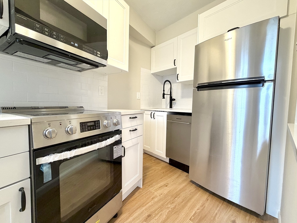 110 Lanark Road, Unit 8 Boston, MA 02135 - Photo 9 of 20