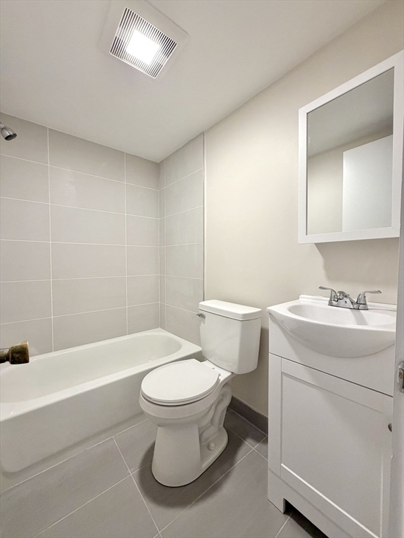 110 Lanark Road, Unit 8 Boston, MA 02135 - Photo 10 of 20