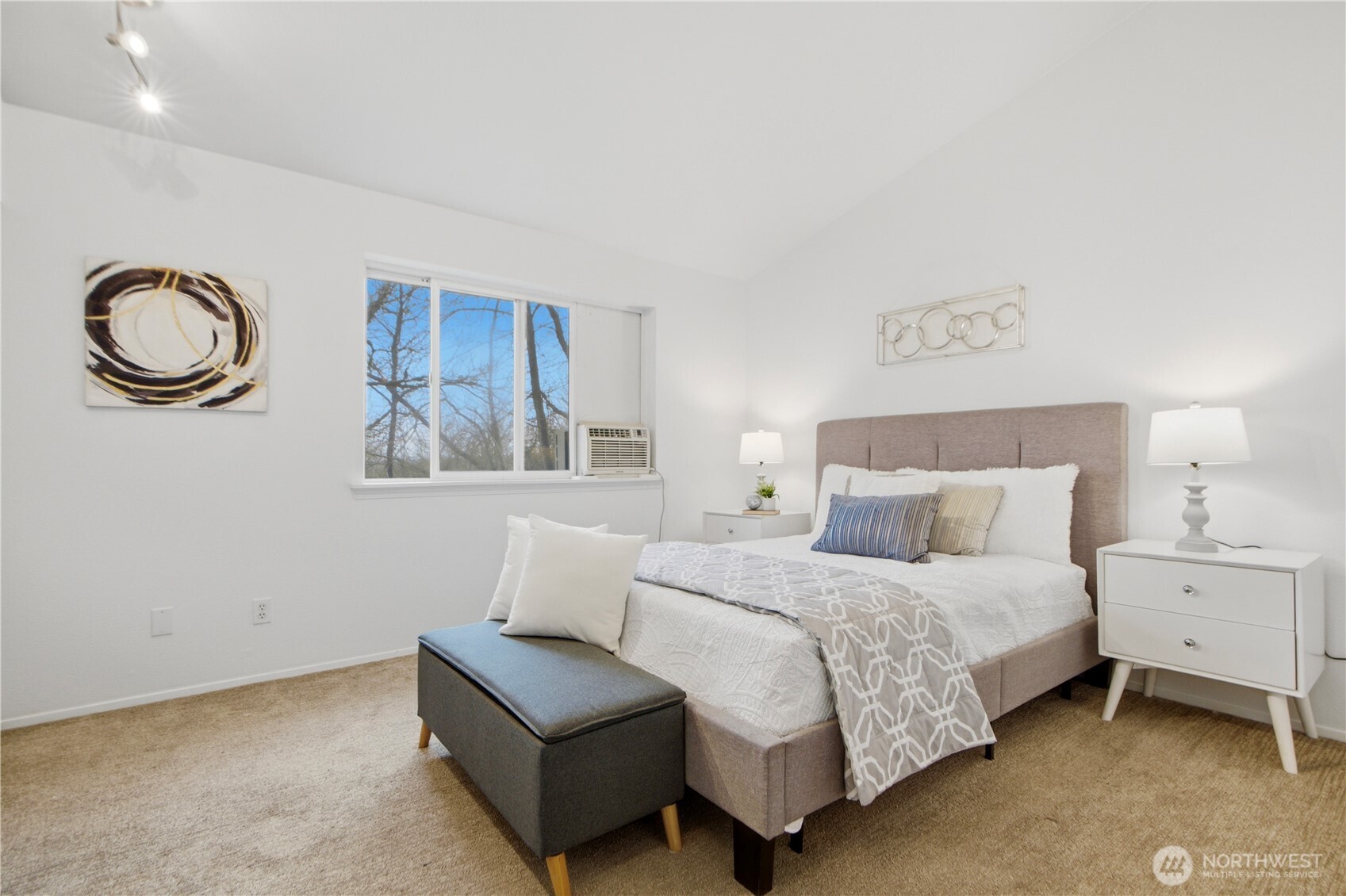 833 Southwest Sunset Boulevard, Unit J51 Renton, WA 98057 - Photo 14 of 28