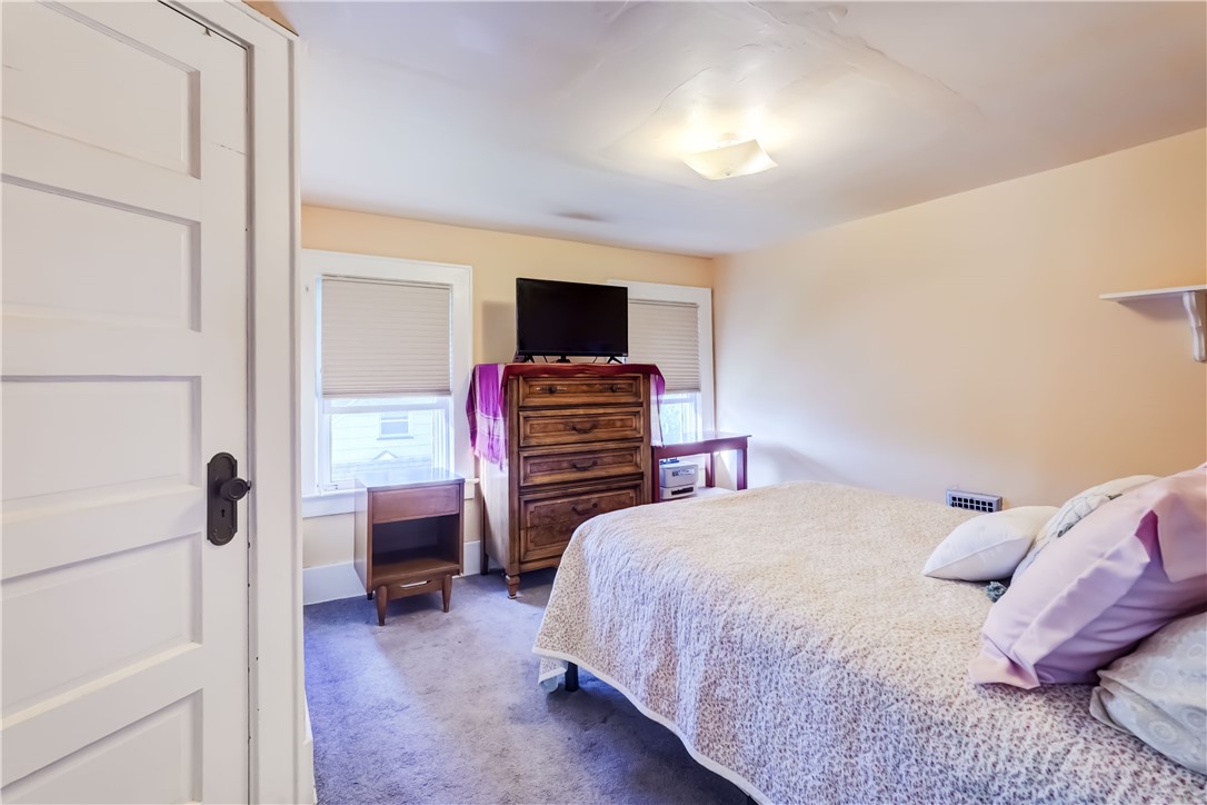 23 Garden Drive Irondequoit, NY 14609 - Photo 12 of 17