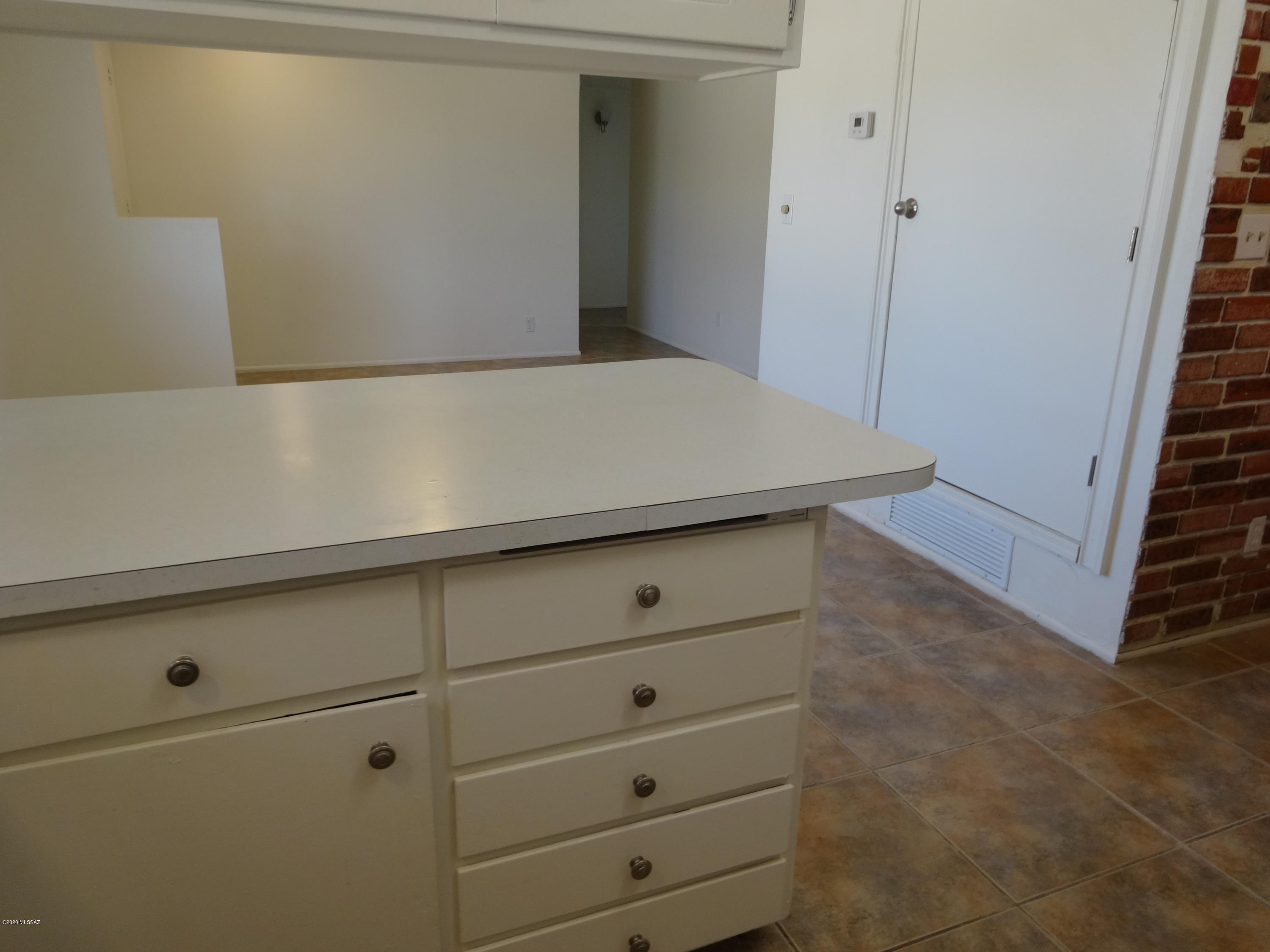833 West River Road Tucson, AZ 85704 - Photo 5 of 44 Gallery Image 5
