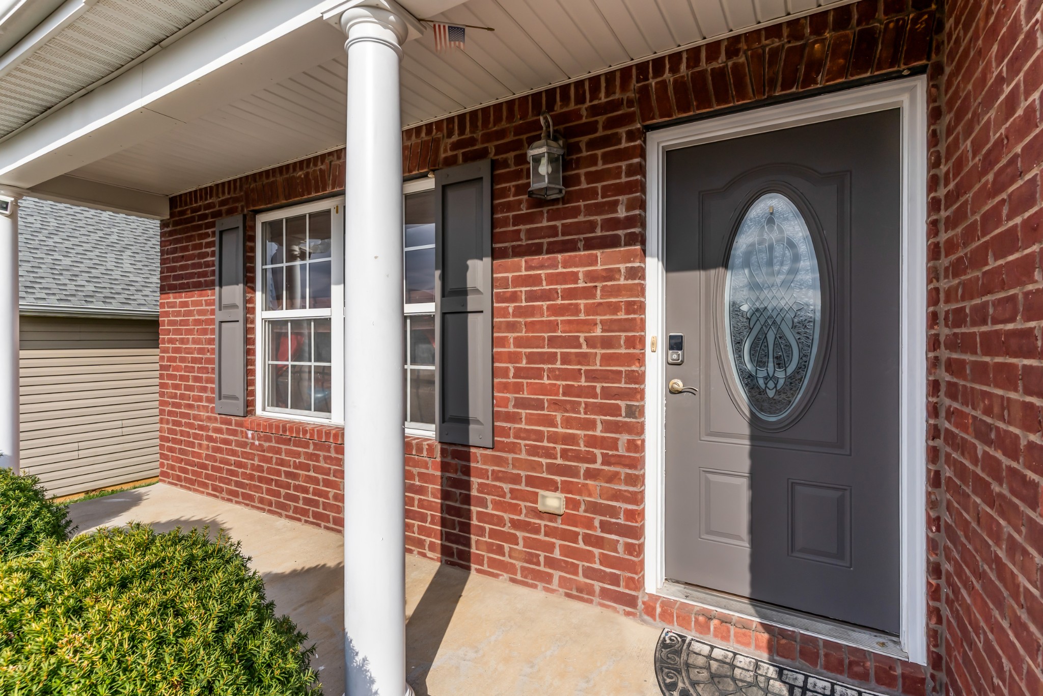 208 Dimaggio Drive Springfield, TN 37172 - Photo 3 of 25 Gallery Image 3