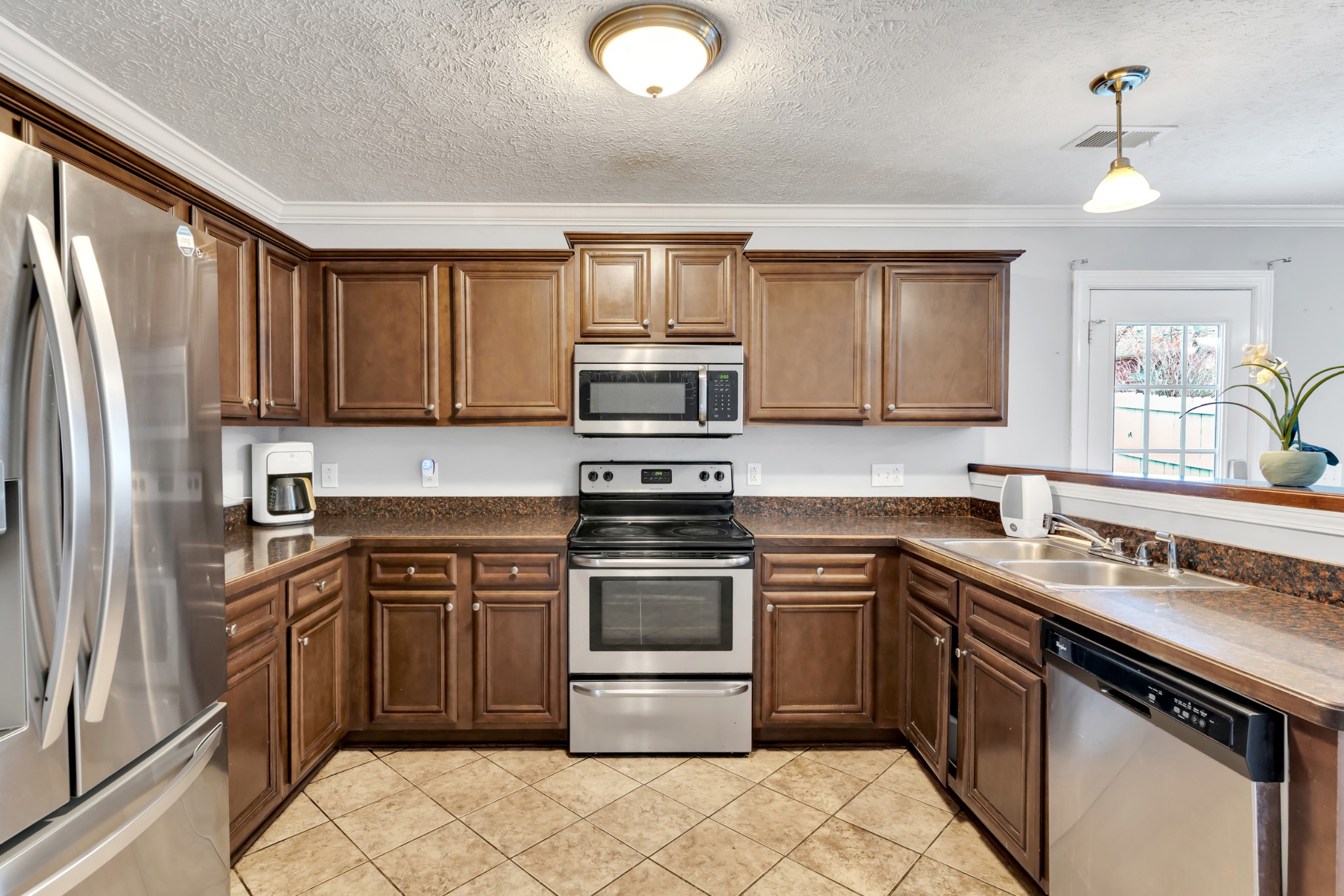 208 Dimaggio Drive Springfield, TN 37172 - Photo 8 of 25 Gallery Image 8
