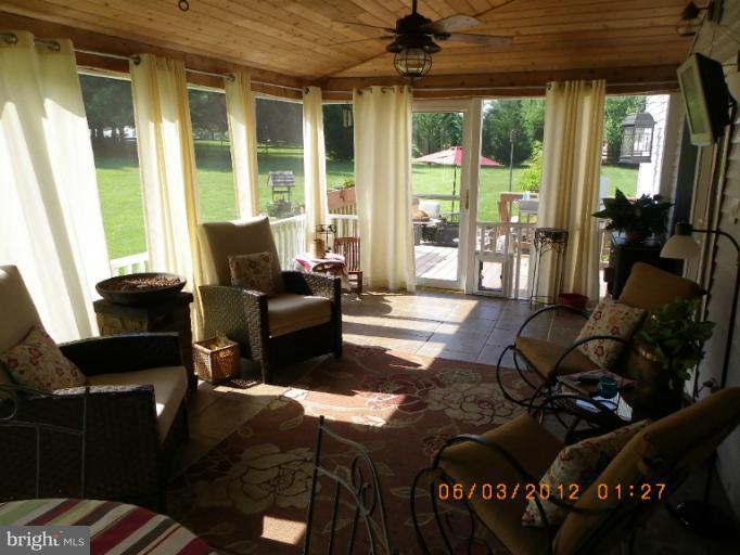 16429 Old Frederick Road Mount Airy, MD 21771 - Photo 19 of 21 Exterior (General)