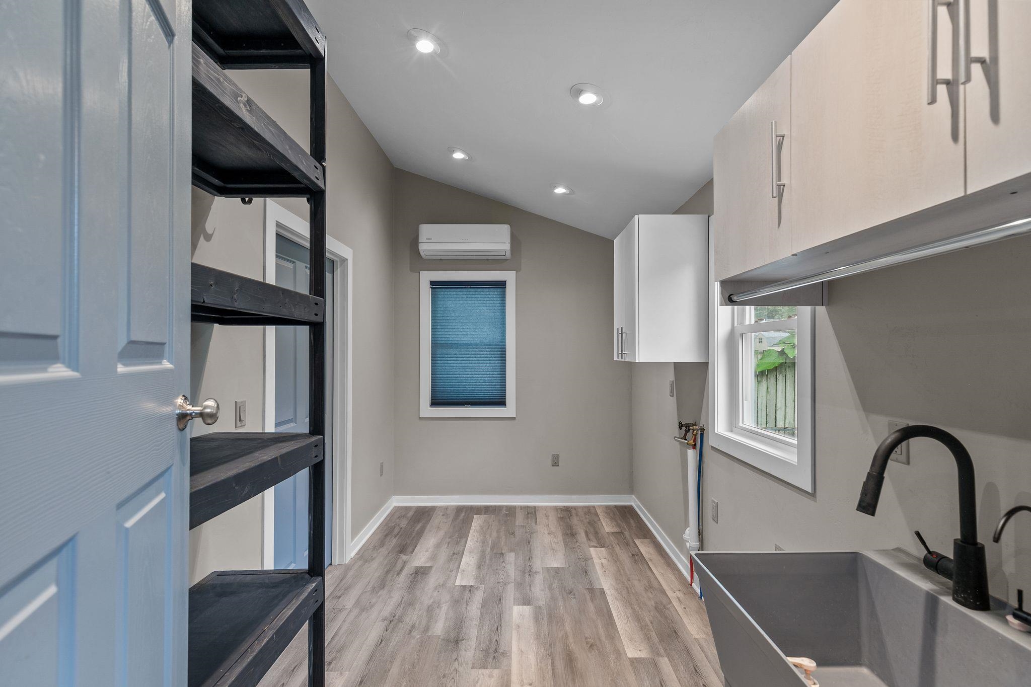 2084 Point Comfort Road Oshkosh, WI 54902 - Photo 19 of 45