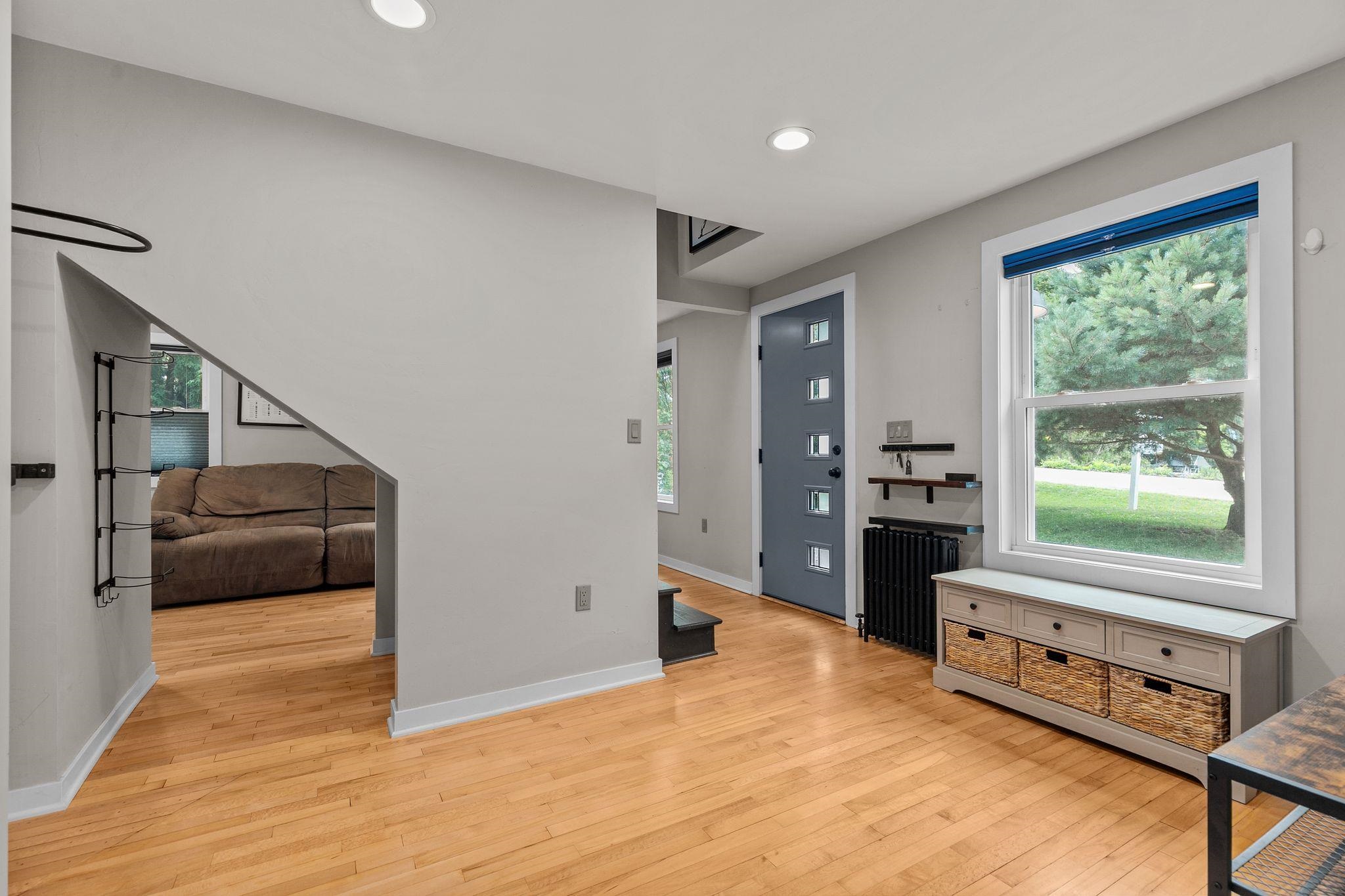 2084 Point Comfort Road Oshkosh, WI 54902 - Photo 24 of 45