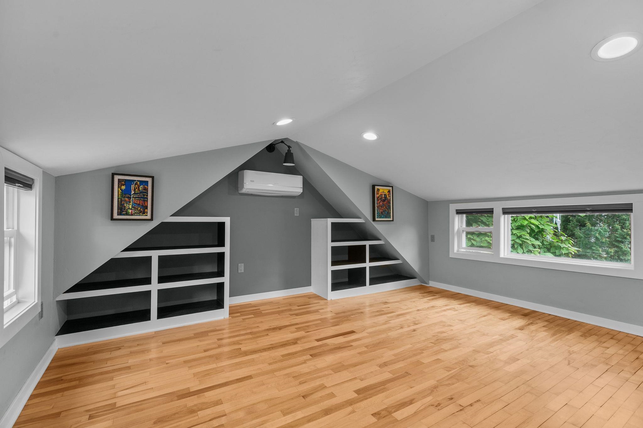 2084 Point Comfort Road Oshkosh, WI 54902 - Photo 33 of 45