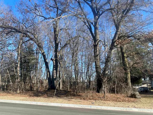 $24,000 | W598 Sunrise Way, Keshena, WI 54135