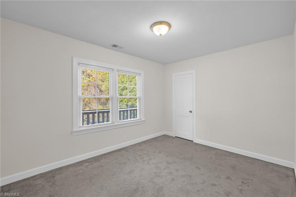 3555 Transou Road Pfafftown, NC 27040 - Photo 15 of 32 Gallery Image 15