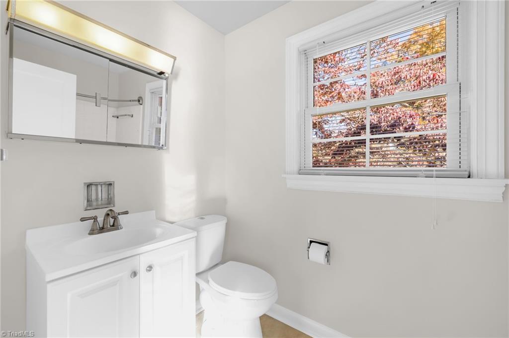 3555 Transou Road Pfafftown, NC 27040 - Photo 19 of 32 Gallery Image 19