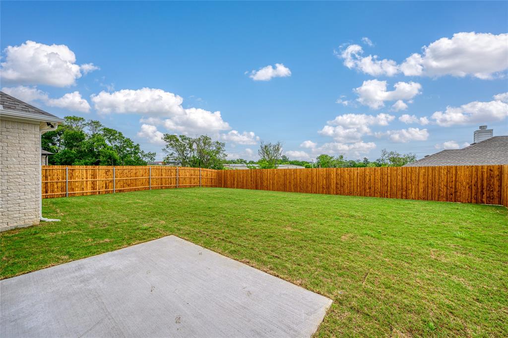 205 Woodhollow Drive Blue Ridge, TX 75424 - Photo 22 of 23