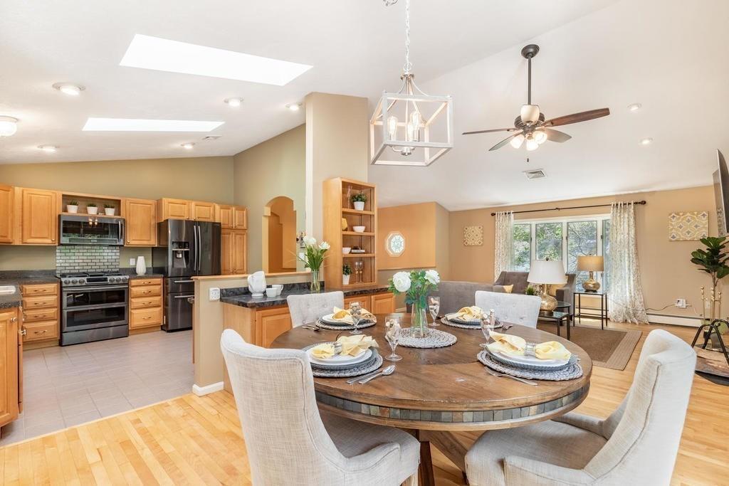25 Shawsheen Road Billerica, MA 01821 - Photo 8 of 33