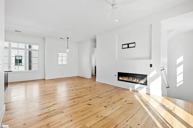 $715,000 | 45 Thruston Street, Greenville, SC 29601