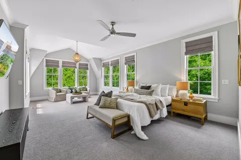 $3,795,000 | 20455 Park Place, Deephaven, MN 55331
