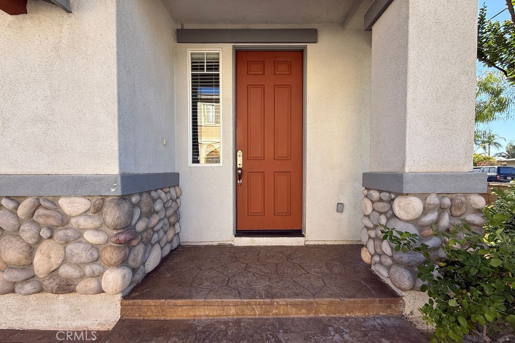 5612 Sprague Avenue Cypress, CA 90630 - Photo 3 of 31