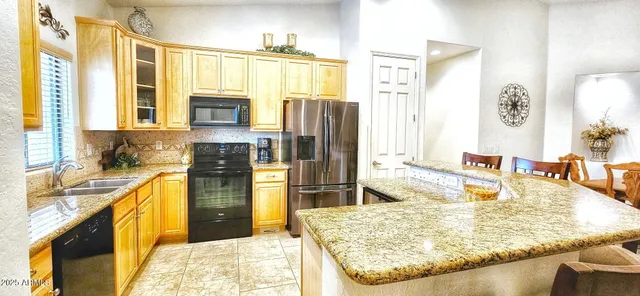 $449,000 | 2101 South Meridian Road, Unit 272, Apache Junction, AZ 85120
