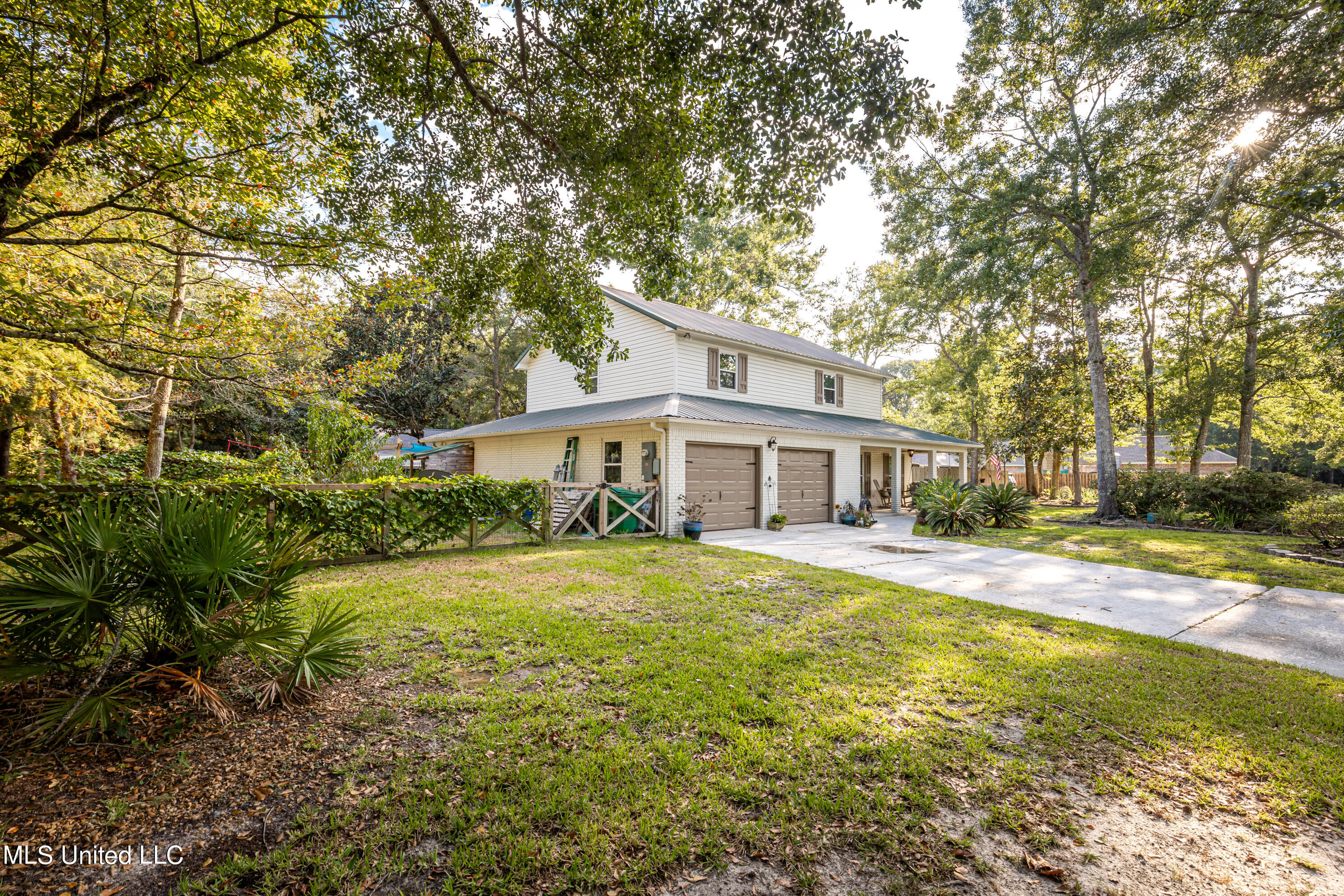 9313 Old Walnut Road Ocean Springs, MS 39564 - Photo 8 of 105 IMG_6389