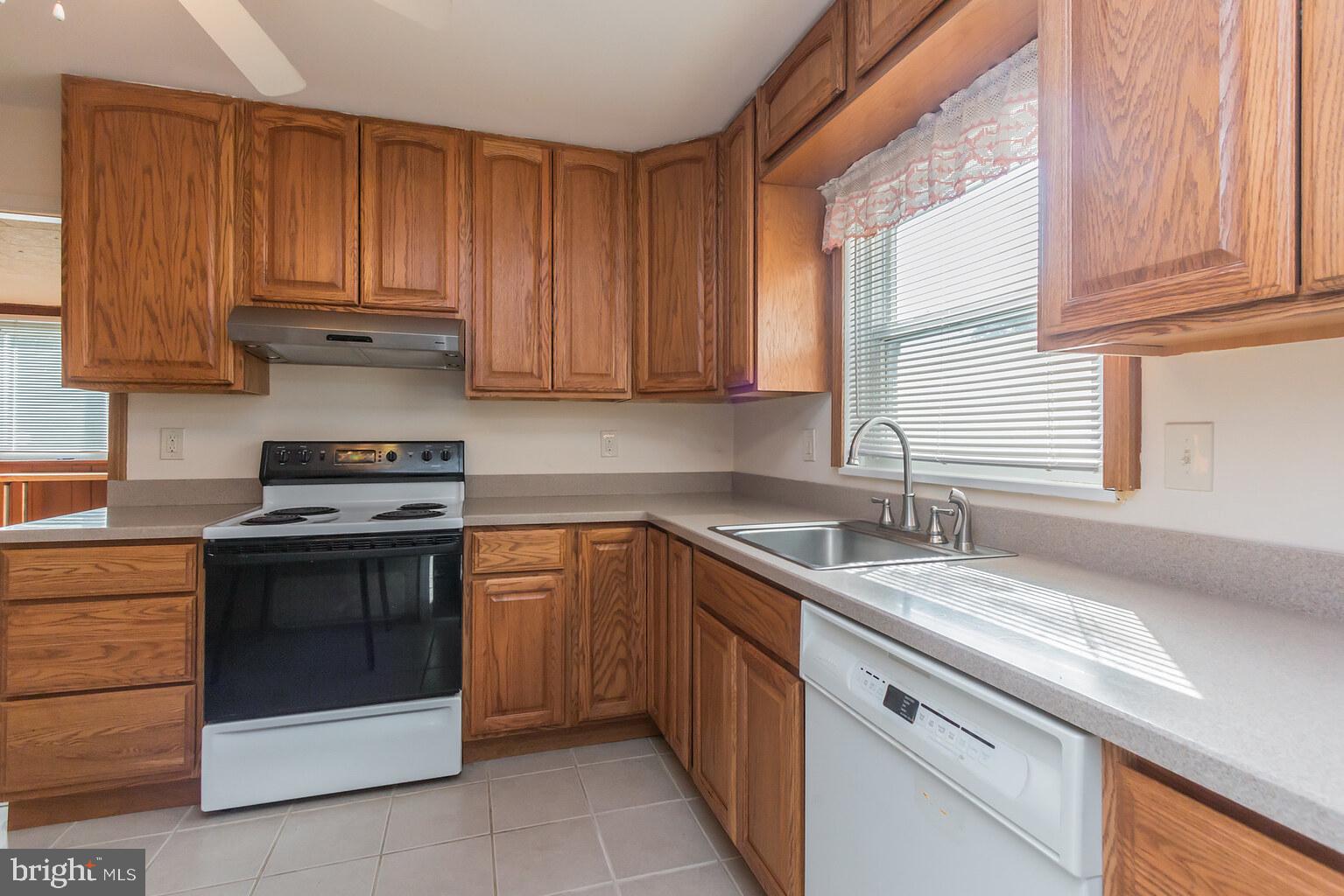 5407 Lanham Station Road Lanham, MD 20706 - Photo 15 of 26 Gallery Image 15
