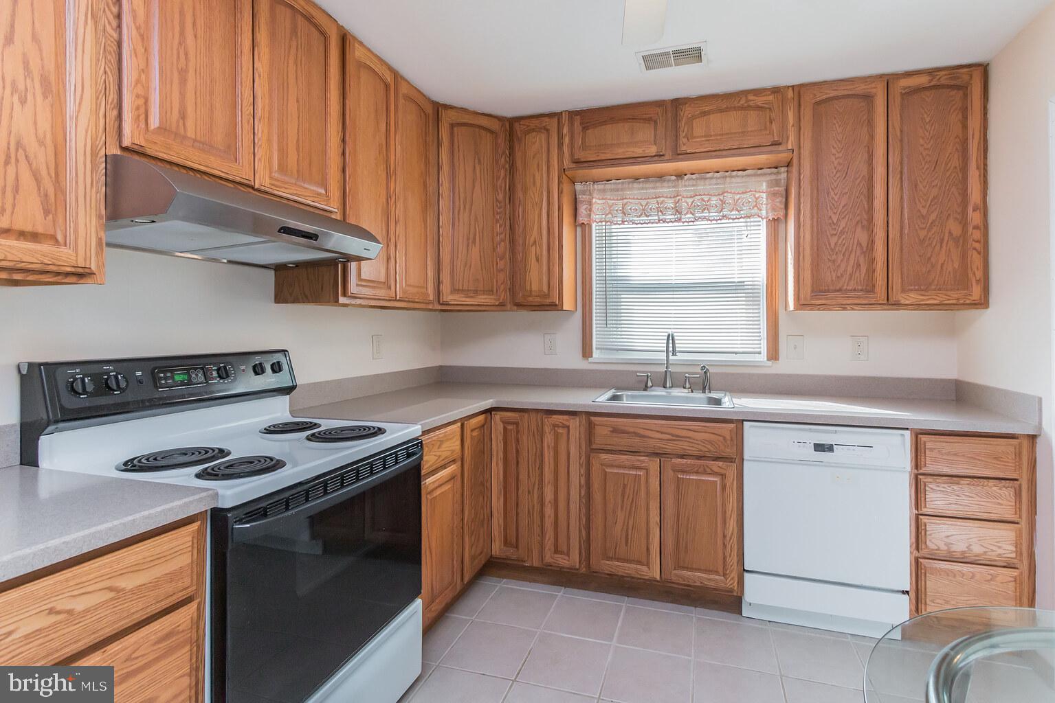 5407 Lanham Station Road Lanham, MD 20706 - Photo 19 of 26 Gallery Image 19