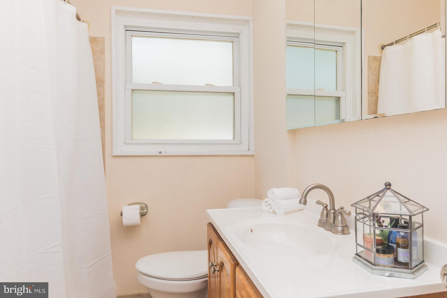5407 Lanham Station Road Lanham, MD 20706 - Photo 9 of 26 Gallery Image 9