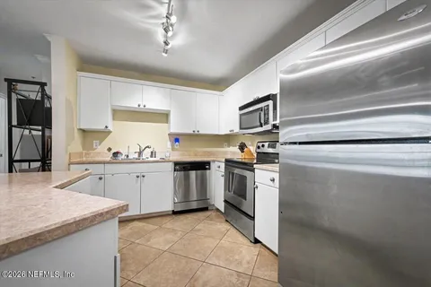 $235,000 | 3591 Kernan Boulevard South, Unit 301, Jacksonville, FL 32224