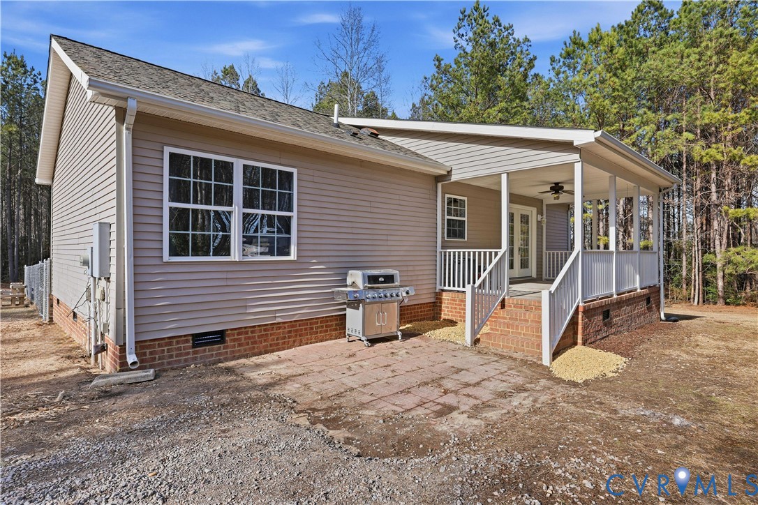 22060 Cabin Point Road Disputanta, VA 23842 - Photo 19 of 38