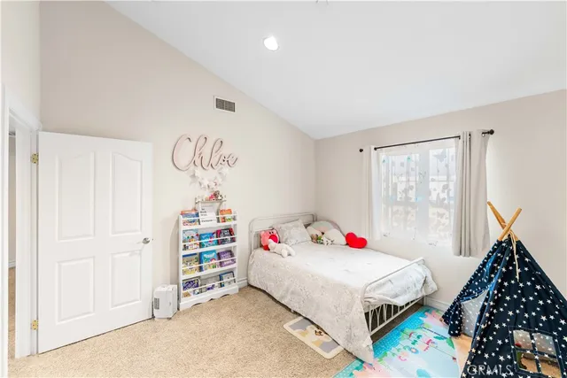 $799,900 | 939 Vía Camino, Unit 7, Wilmington, CA 90744