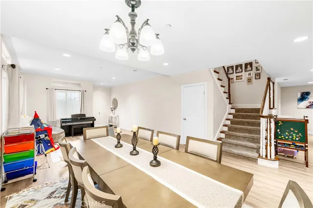 $799,900 | 939 Vía Camino, Unit 7, Wilmington, CA 90744