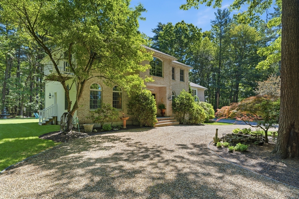 25 Haymeadow Road Boxford, MA 01921 - Photo 5 of 42 a view of a house with a yard