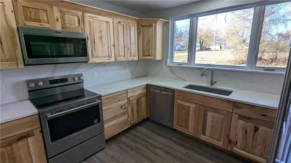 $299,000 | 1601 Central Avenue, Horton, KS 66439