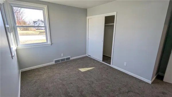 $299,000 | 1601 Central Avenue, Horton, KS 66439