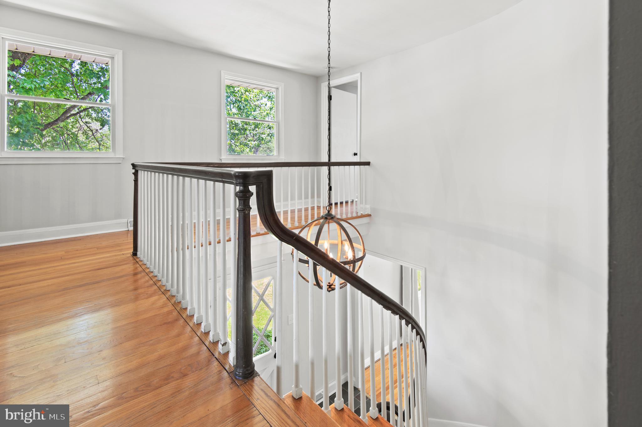 264 East Padonia Road Cockeysville, MD 21030 - Photo 19 of 49 Upstairs Landing