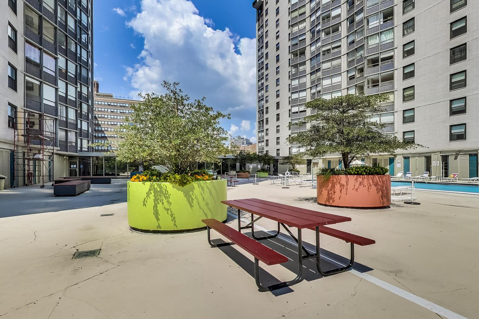 5701 North Sheridan Road, Unit 4U Chicago, IL 60660 - Photo 30 of 34 Gallery Image 30