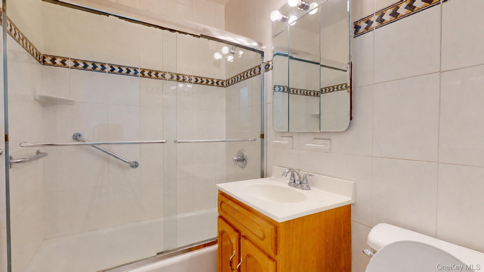 102-30 66th Road, Unit 10E Queens, NY 11375 - Photo 27 of 39