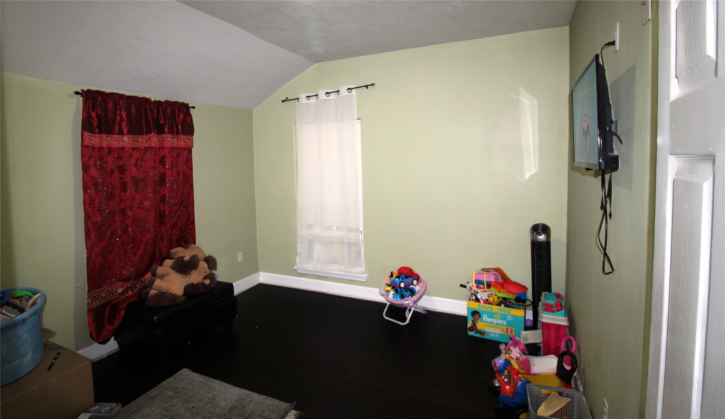 820 Railroad Avenue Shepherd, TX 77371 - Photo 24 of 29 a bedroom with a bed and a window
