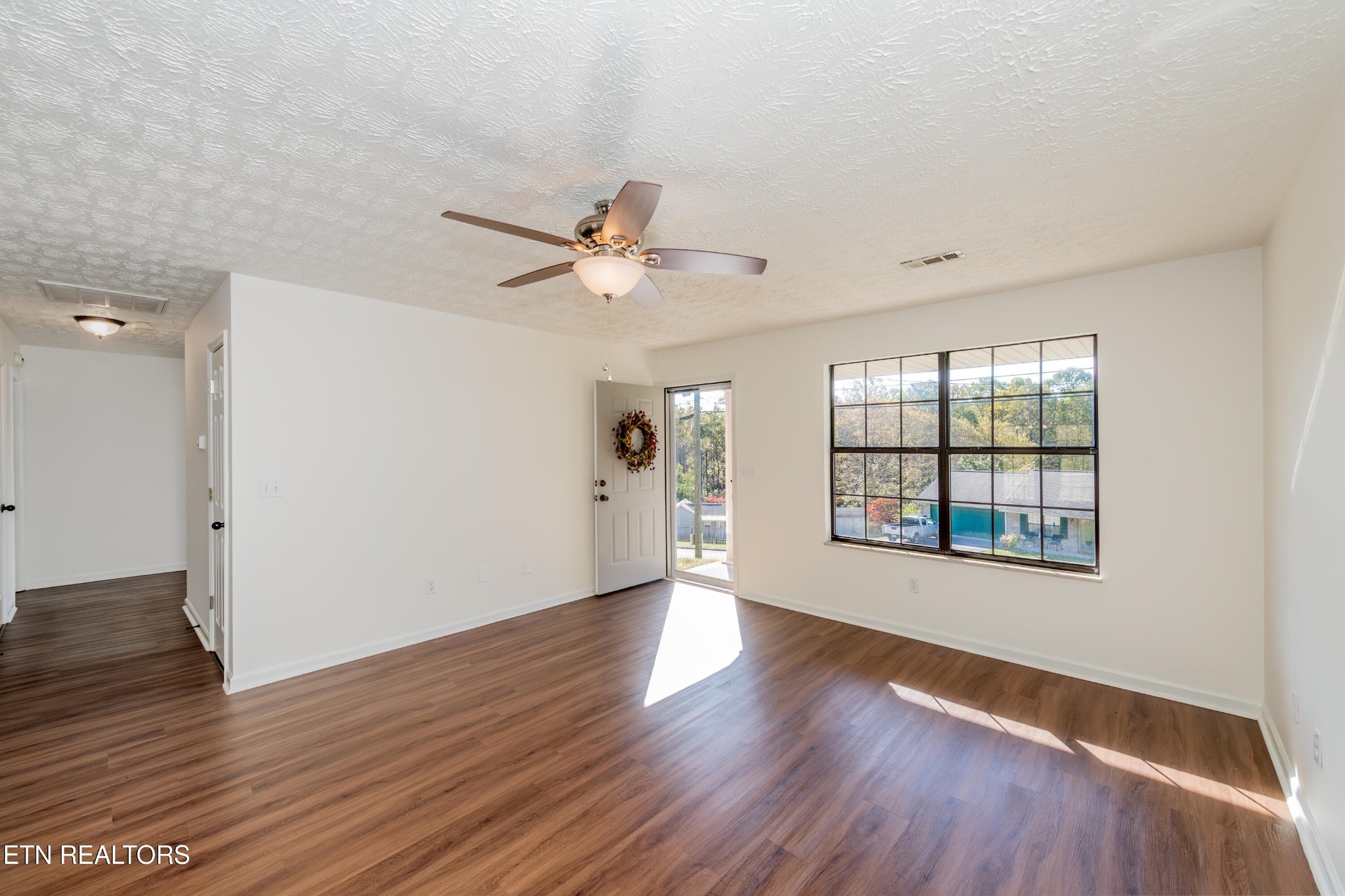 4926 Stewart Ridge Road Knoxville, TN 37938 - Photo 3 of 19 Gallery Image 3